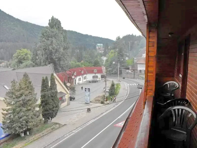 Tusnádfürdő Szállás | Panzió (K0684-1) A kép szerzői jogvédelem alatt állhat. Javasolt a kapcsolatfelvétel a jog tulajdonossal.