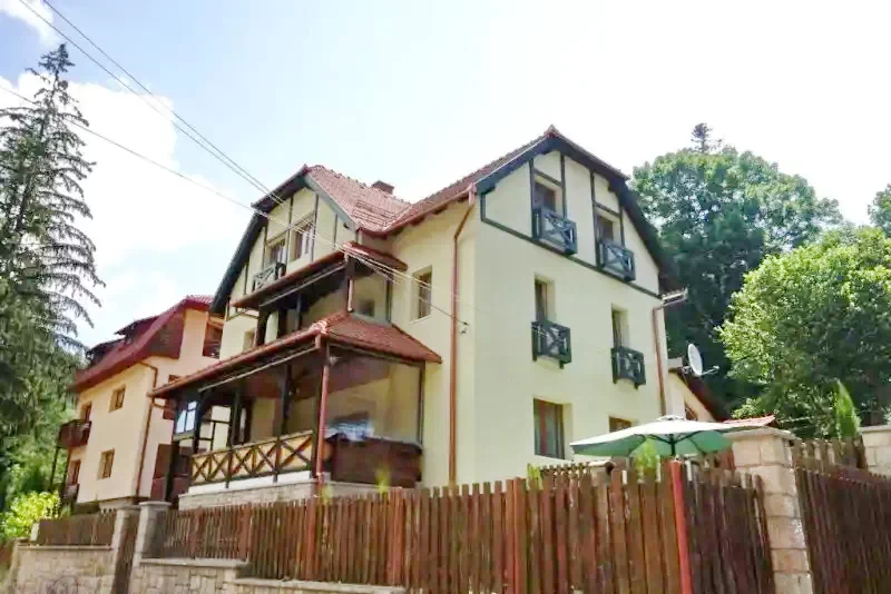 Tusnádfürdő Szállás | Villa (K0687-35) A kép szerzői jogvédelem alatt állhat. Javasolt a kapcsolatfelvétel a jog tulajdonossal.