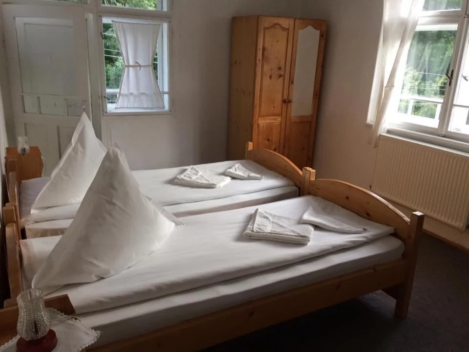 Szállás Băile Tușnad Vila Manyi *** | Tusnádfürdő - Manyi Villa ***. A kép szerzői jogvédelem alatt állhat. Javasolt a kapcsolatfelvétel a jog tulajdonossal.