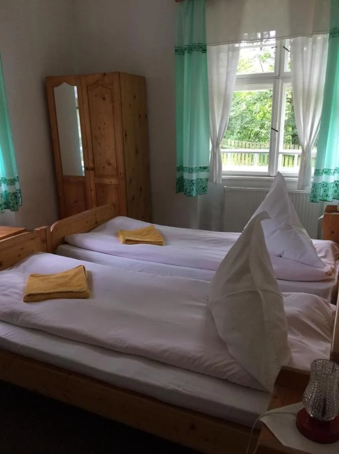Szállás Băile Tușnad Vila Manyi *** | Tusnádfürdő - Manyi Villa ***. A kép szerzői jogvédelem alatt állhat. Javasolt a kapcsolatfelvétel a jog tulajdonossal.