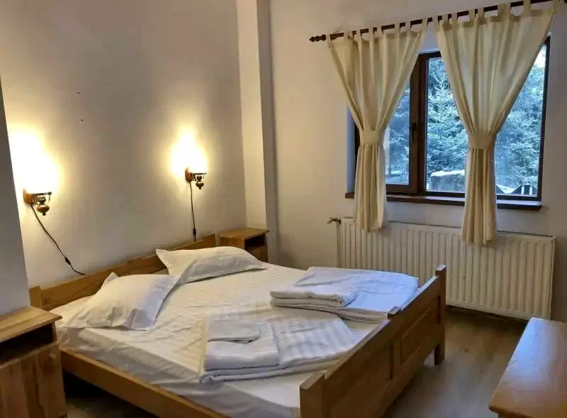 Tusnádfürdő Szállás | Villa (K1279-8) A kép szerzői jogvédelem alatt állhat. Javasolt a kapcsolatfelvétel a jog tulajdonossal.