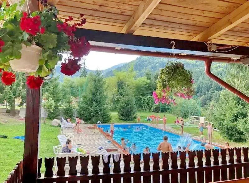 Tusnádfürdő Szállás | Kemping / turistapihenő (K1279-20) A kép szerzői jogvédelem alatt állhat. Javasolt a kapcsolatfelvétel a jog tulajdonossal.