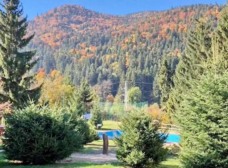 Băile Tușnad Cazare | Camping / Popas turistic (K1279-30) Imaginea poate fi supusă drepturilor de autor. Se recomandă contactarea titularului drepturilor.