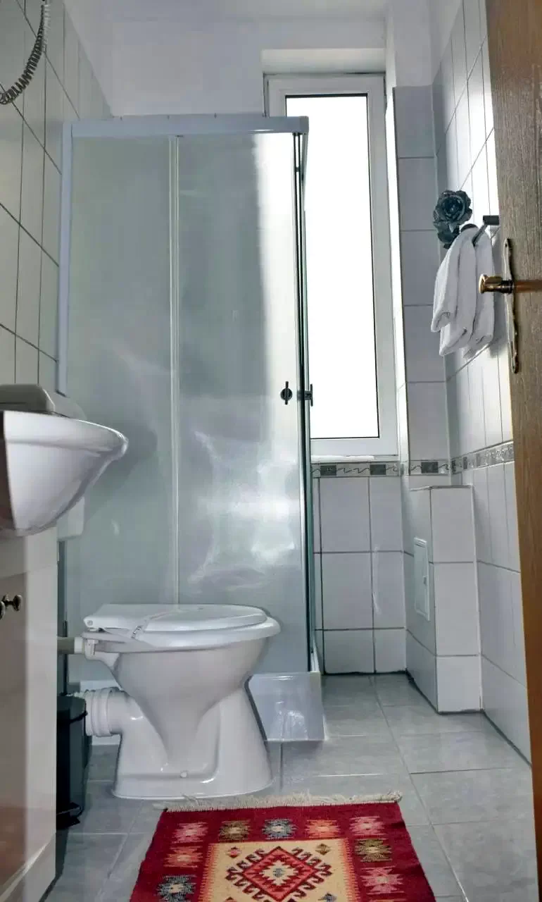 Băile Tușnad Cazare | Pensiune turistică (K1290-17) Imaginea poate fi supusă drepturilor de autor. Se recomandă contactarea titularului drepturilor.