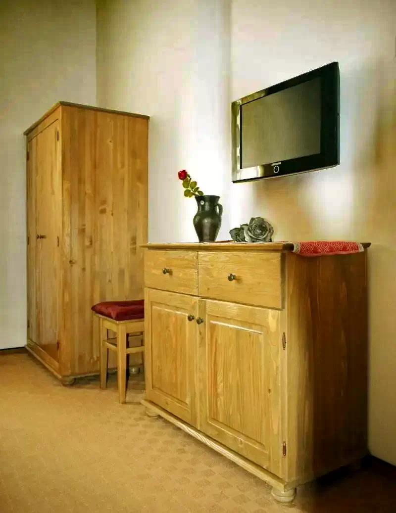 Băile Tușnad Cazare | Pensiune turistică (K1290-20) Imaginea poate fi supusă drepturilor de autor. Se recomandă contactarea titularului drepturilor.