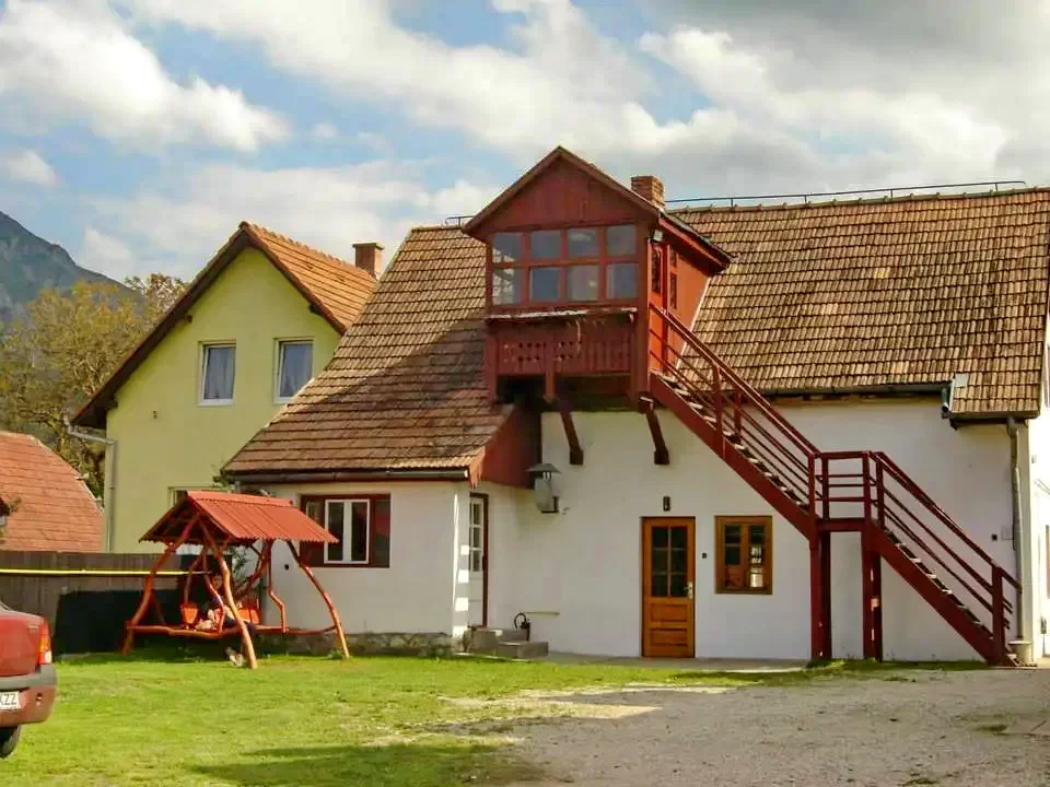 Szállás Rimetea - Centru de Tineret Casa Tóbiás | Torockó Tobiás ház, Brassai alapitványi szálló. A kép szerzői jogvédelem alatt állhat. Javasolt a kapcsolatfelvétel a jog tulajdonossal.