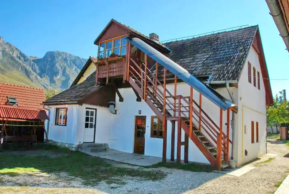Szállás Rimetea - Centru de Tineret Casa Tóbiás | Torockó Tobiás ház, Brassai alapitványi szálló. A kép szerzői jogvédelem alatt állhat. Javasolt a kapcsolatfelvétel a jog tulajdonossal.