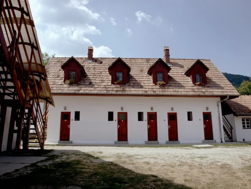 Szállás Rimetea - Centru de Tineret Casa Tóbiás | Torockó Tobiás ház, Brassai alapitványi szálló. A kép szerzői jogvédelem alatt állhat. Javasolt a kapcsolatfelvétel a jog tulajdonossal.