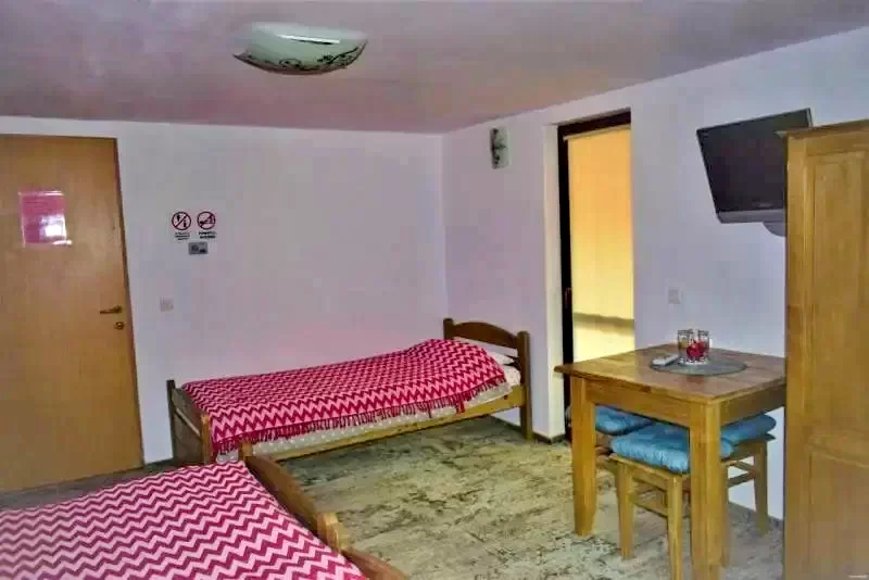 Băile Tușnad Cazare | Motel (K1291-31) Imaginea poate fi supusă drepturilor de autor. Se recomandă contactarea titularului drepturilor.