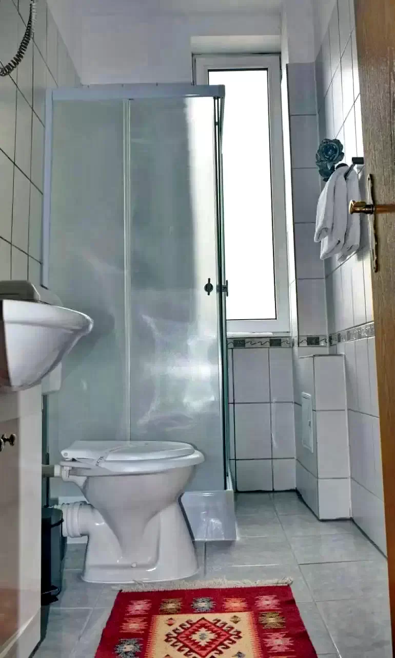 Băile Tușnad Cazare | Pensiune turistică (K1292-24) Imaginea poate fi supusă drepturilor de autor. Se recomandă contactarea titularului drepturilor.