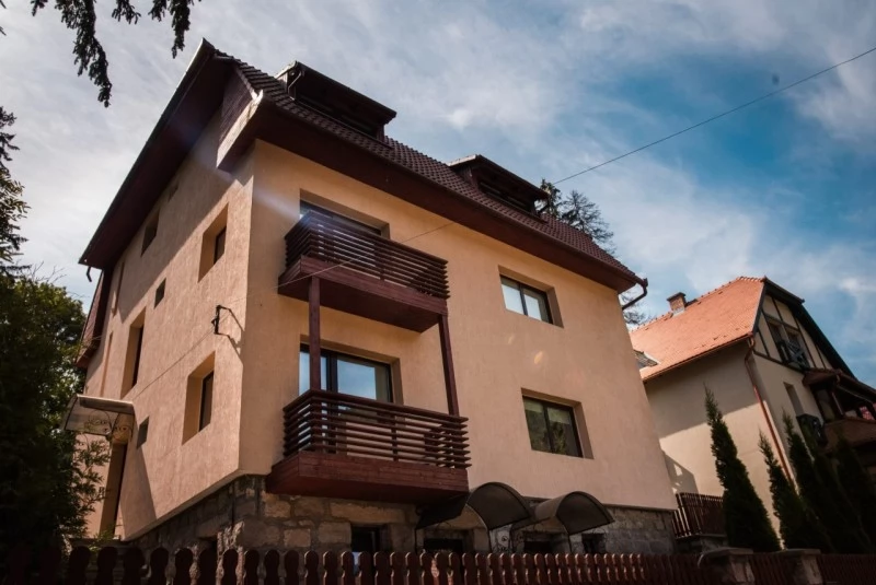 Băile Tușnad Cazare | Pensiune turistică (K1292-66) Imaginea poate fi supusă drepturilor de autor. Se recomandă contactarea titularului drepturilor.