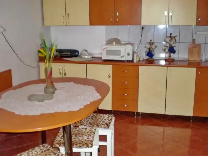Sovata Cazare | Vila (K0316-5) Imaginea poate fi supusă drepturilor de autor. Se recomandă contactarea titularului drepturilor.