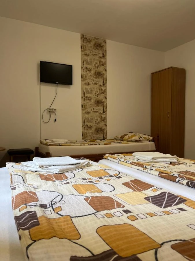 Sovata Cazare | Vila (K0316-15) Imaginea poate fi supusă drepturilor de autor. Se recomandă contactarea titularului drepturilor.
