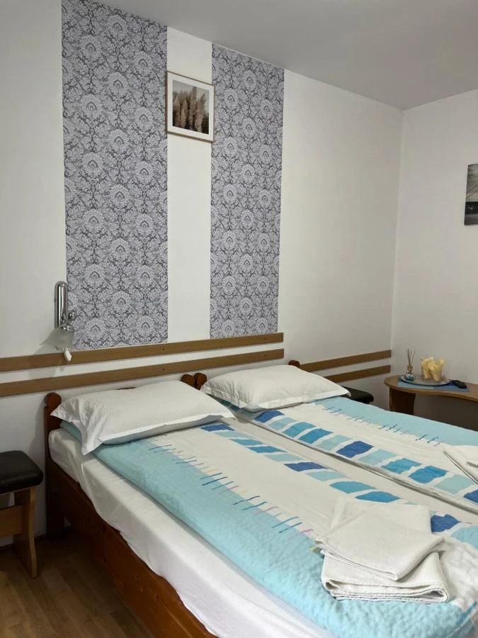 Sovata Cazare | Vila (K0316-17) Imaginea poate fi supusă drepturilor de autor. Se recomandă contactarea titularului drepturilor.