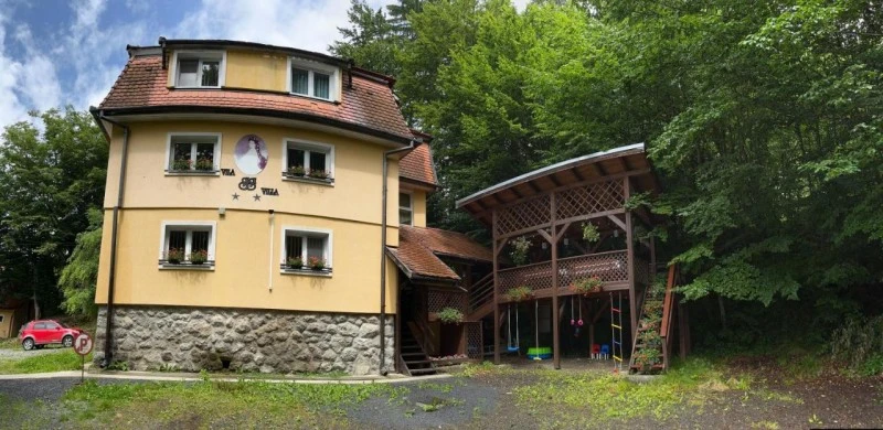 Szállás Sovata - Vila Sissi *** | Szováta - Sissi Villa ***. A kép szerzői jogvédelem alatt állhat. Javasolt a kapcsolatfelvétel a jog tulajdonossal.