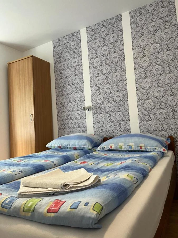 Szállás Sovata - Vila Sissi *** | Szováta - Sissi Villa ***. A kép szerzői jogvédelem alatt állhat. Javasolt a kapcsolatfelvétel a jog tulajdonossal.