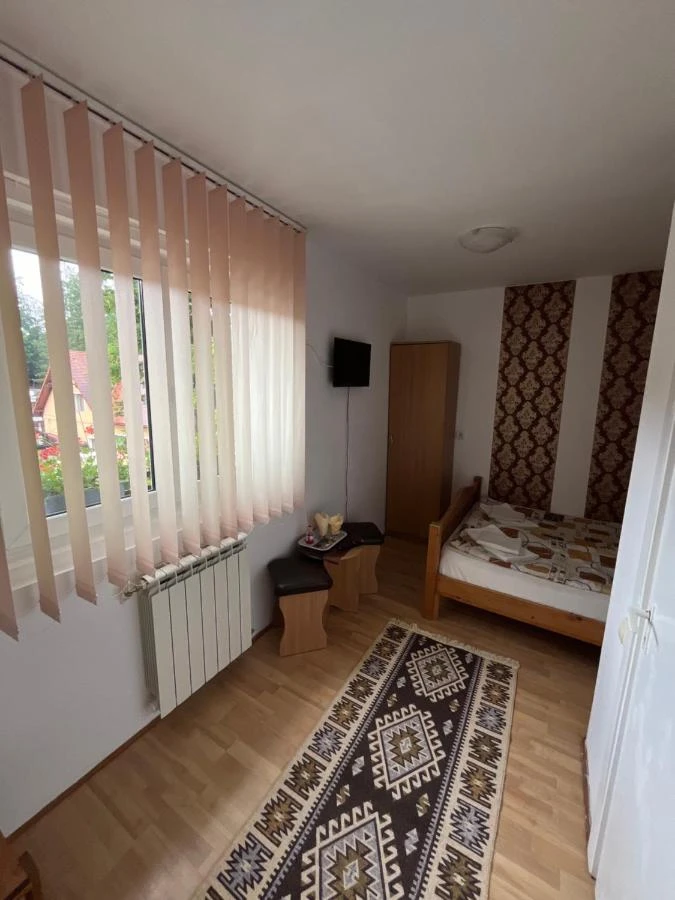 Sovata Cazare | Vila (K0316-44) Imaginea poate fi supusă drepturilor de autor. Se recomandă contactarea titularului drepturilor.