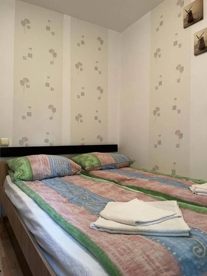 Szállás Sovata - Vila Sissi *** | Szováta - Sissi Villa ***. A kép szerzői jogvédelem alatt állhat. Javasolt a kapcsolatfelvétel a jog tulajdonossal.