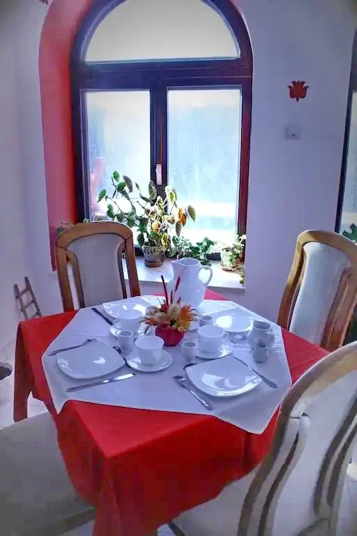 Szállás Sovata -  Hotel Tivoli **+ | Szováta - Tivoli Hotel **+. A kép szerzői jogvédelem alatt állhat. Javasolt a kapcsolatfelvétel a jog tulajdonossal.