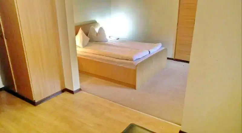 Sovata Cazare | Vila (K0063-48) Imaginea poate fi supusă drepturilor de autor. Se recomandă contactarea titularului drepturilor.
