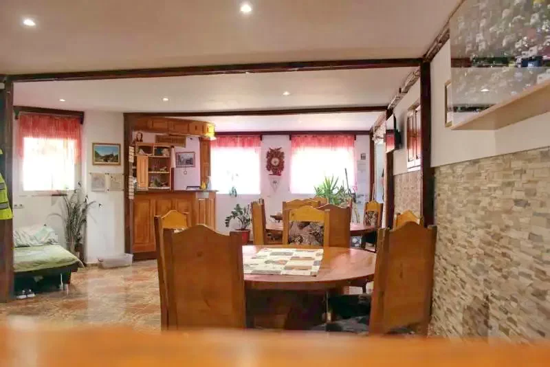 Vișeu de Sus Szállás | Panzió (K1056-1) A kép szerzői jogvédelem alatt állhat. Javasolt a kapcsolatfelvétel a jog tulajdonossal.