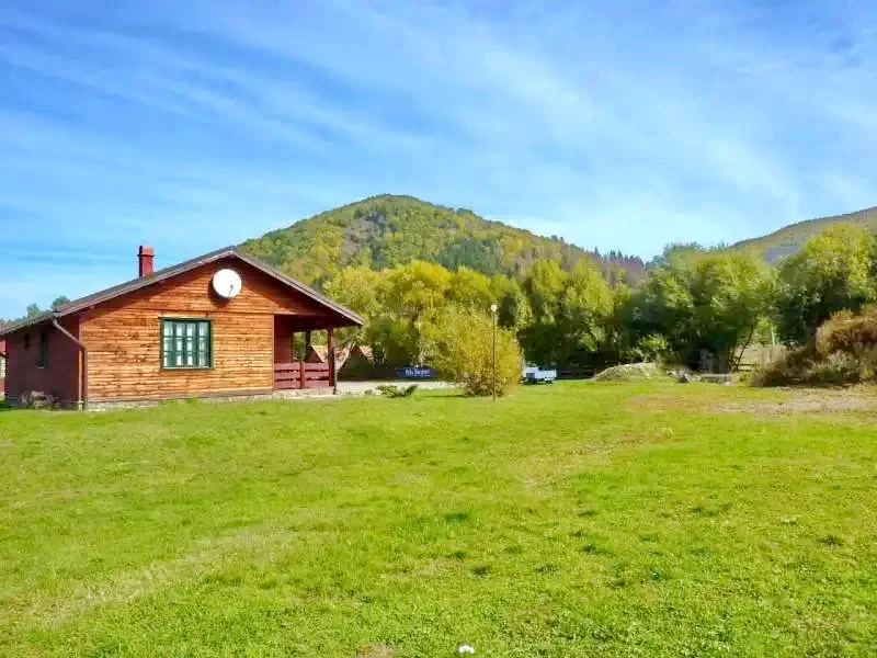 Sub Cetate Cazare | Sat de vacanță (K0614-28) Imaginea poate fi supusă drepturilor de autor. Se recomandă contactarea titularului drepturilor.