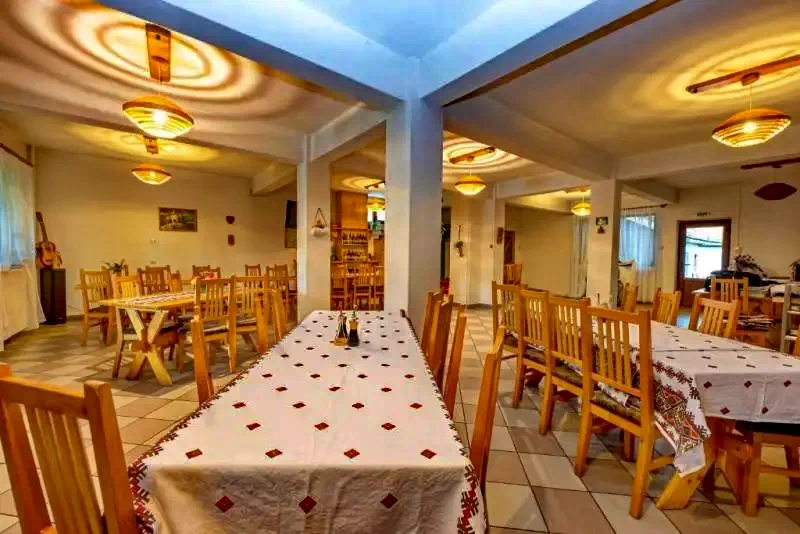 Zernest Szállás | Panzió (K1119-2) A kép szerzői jogvédelem alatt állhat. Javasolt a kapcsolatfelvétel a jog tulajdonossal.
