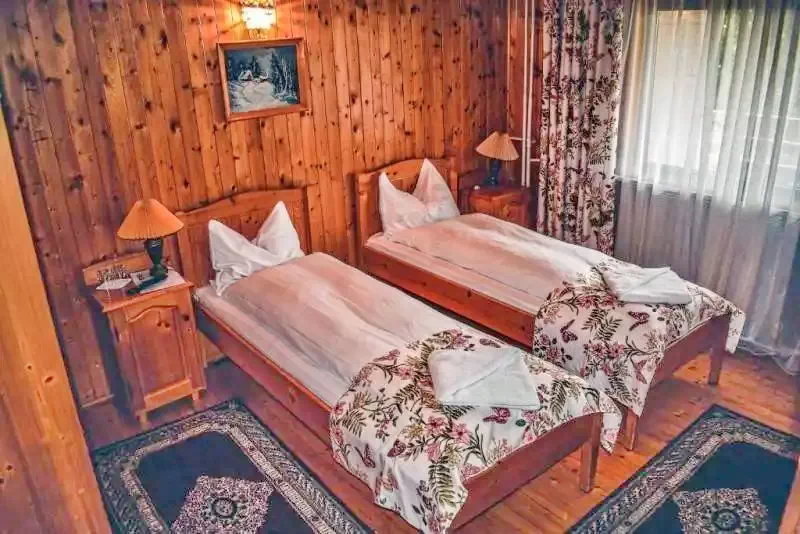 Zernest Szállás | Panzió (K1119-20) A kép szerzői jogvédelem alatt állhat. Javasolt a kapcsolatfelvétel a jog tulajdonossal.
