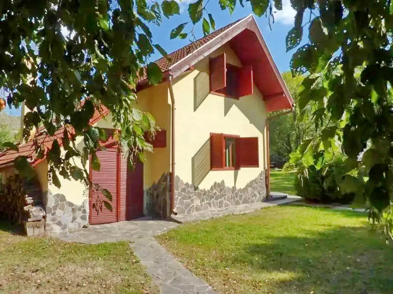 Zeteváralja Szállás | Kulcsosház (K1138-6) A kép szerzői jogvédelem alatt állhat. Javasolt a kapcsolatfelvétel a jog tulajdonossal.