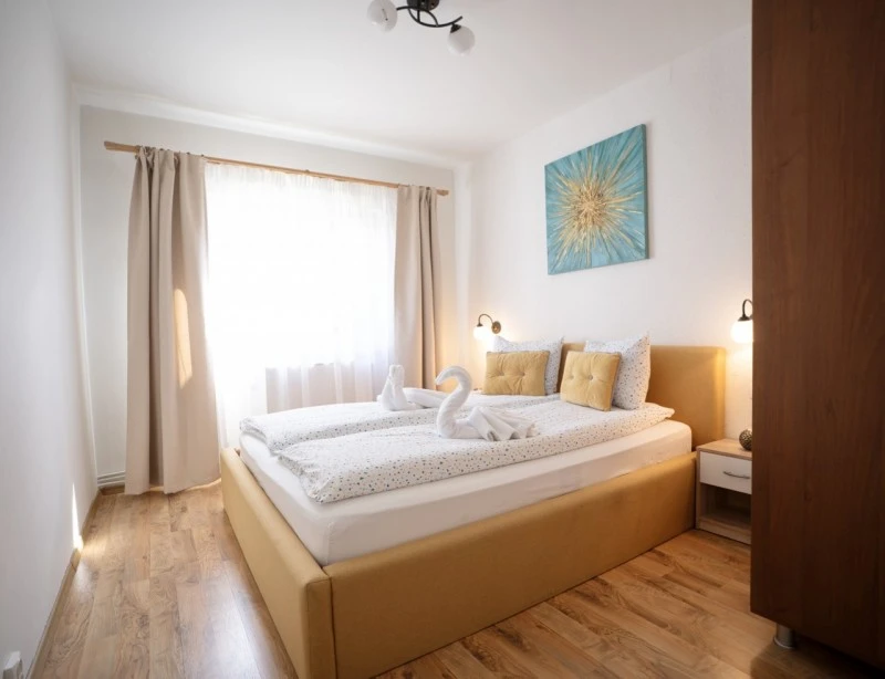 Székelyudvarhely Szállás | Apartman (K1367-11) A kép szerzői jogvédelem alatt állhat. Javasolt a kapcsolatfelvétel a jog tulajdonossal.