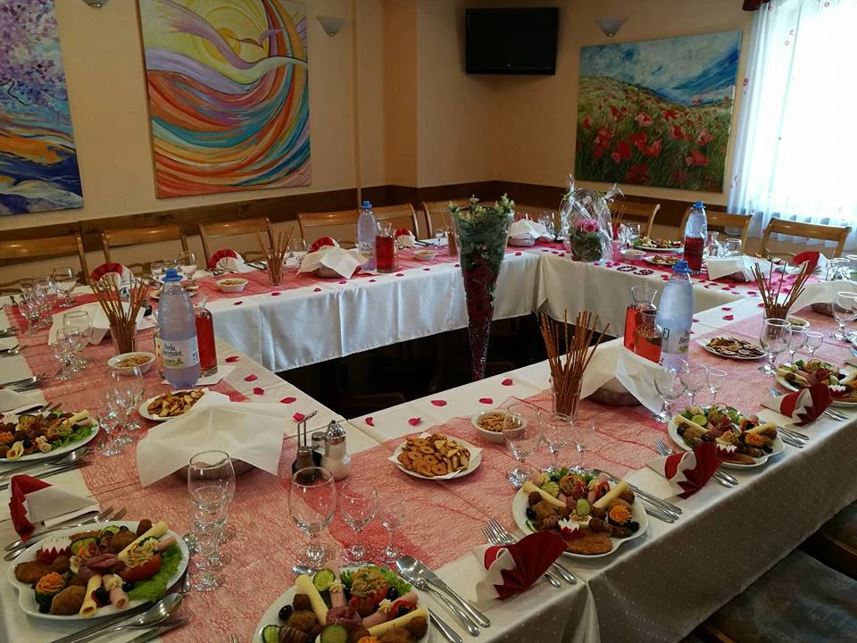 Szállás Băile Tușnad - Pensiunea Sfântu Cristof *** | Tusnádfürdő - Szent Kristóf Panzió ***. A kép szerzői jogvédelem alatt állhat. Javasolt a kapcsolatfelvétel a jog tulajdonossal.
