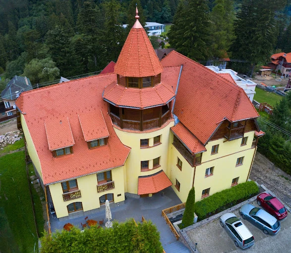 Szállás Băile Tușnad - Pensiunea Sfântu Cristof *** | Tusnádfürdő - Szent Kristóf Panzió ***. A kép szerzői jogvédelem alatt állhat. Javasolt a kapcsolatfelvétel a jog tulajdonossal.