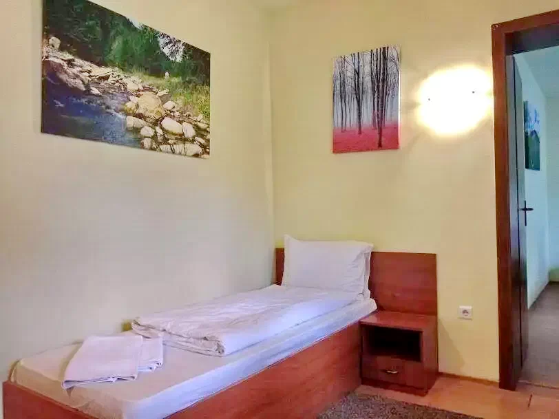 Szállás Băile Tușnad - Pensiunea Bradul *** | Tusnádfürdő - Fenyő Panzió ***. A kép szerzői jogvédelem alatt állhat. Javasolt a kapcsolatfelvétel a jog tulajdonossal.