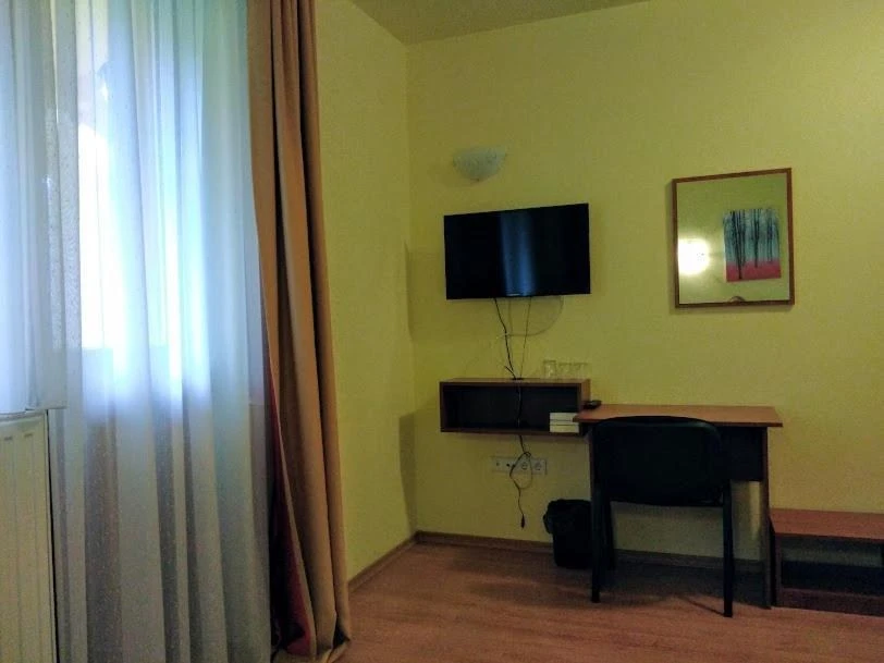 Băile Tușnad Cazare | Motel (K1158-23) Imaginea poate fi supusă drepturilor de autor. Se recomandă contactarea titularului drepturilor.