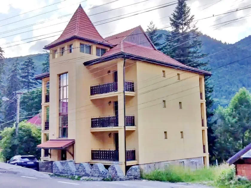 Băile Tușnad Cazare | Motel (K1158-35) Imaginea poate fi supusă drepturilor de autor. Se recomandă contactarea titularului drepturilor.
