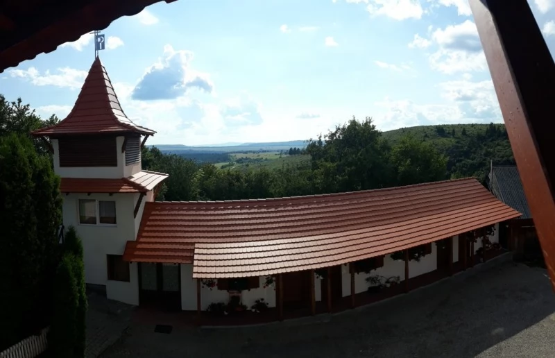 Căpâlnița Cazare | Casă de oaspeți (K0799-81) Imaginea poate fi supusă drepturilor de autor. Se recomandă contactarea titularului drepturilor.