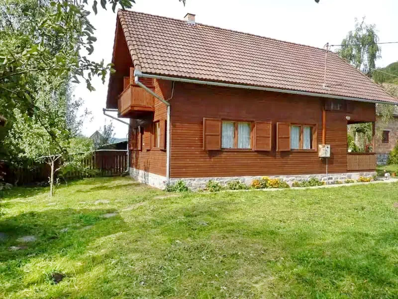 Ivó Szállás | Kulcsosház (K0390-1) A kép szerzői jogvédelem alatt állhat. Javasolt a kapcsolatfelvétel a jog tulajdonossal.