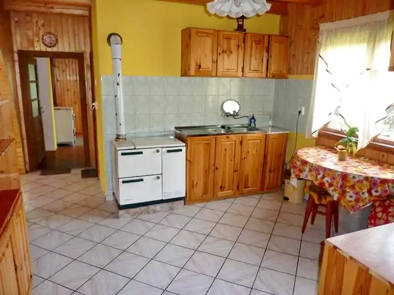 Ivó Szállás | Kulcsosház (K0390-19) A kép szerzői jogvédelem alatt állhat. Javasolt a kapcsolatfelvétel a jog tulajdonossal.