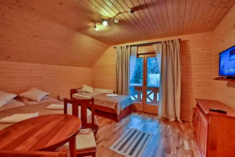 Ivó Szállás | Apartman (K0403-15) A kép szerzői jogvédelem alatt állhat. Javasolt a kapcsolatfelvétel a jog tulajdonossal.