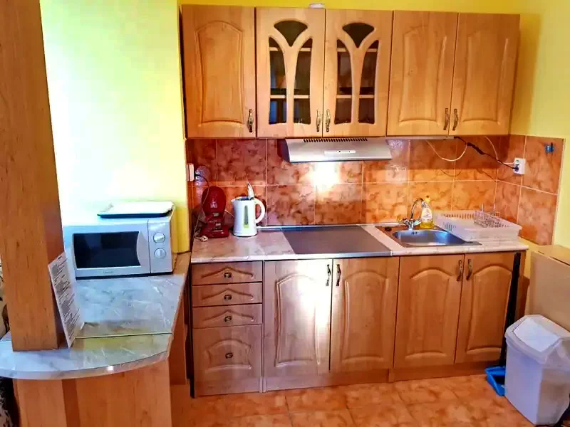  Cazare | Cabană (K0201-11) Imaginea poate fi supusă drepturilor de autor. Se recomandă contactarea titularului drepturilor.