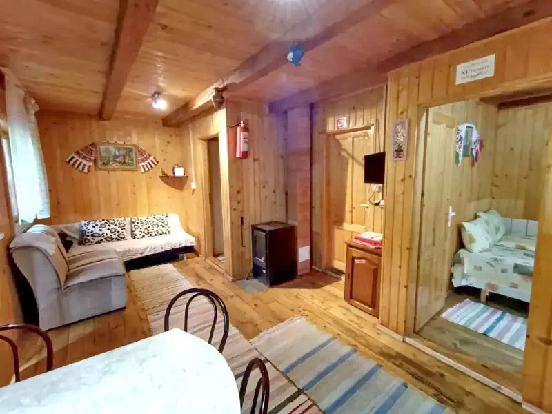 Szállás Chișcău - Cabana Măduța Traian | Kiskoh - Măduța Traian Kulcsosház. A kép szerzői jogvédelem alatt állhat. Javasolt a kapcsolatfelvétel a jog tulajdonossal.