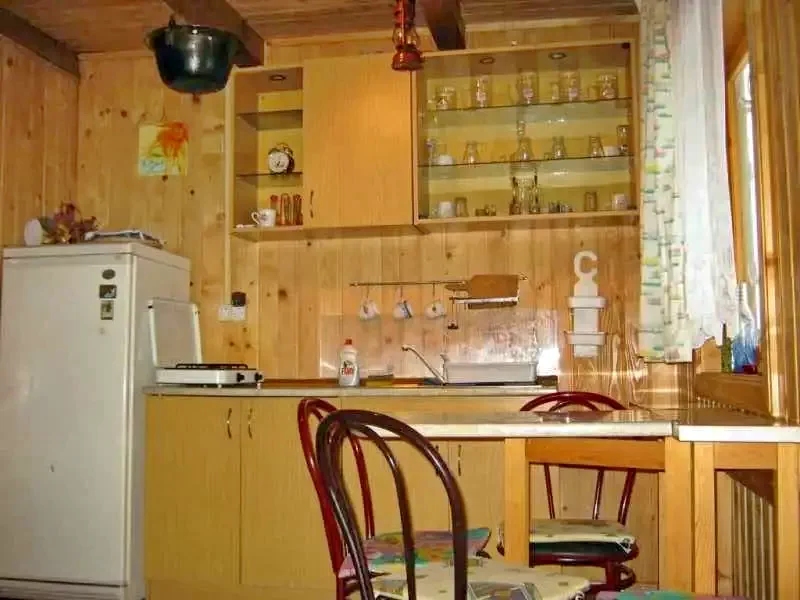Szállás Chișcău - Cabana Măduța Traian | Kiskoh - Măduța Traian Kulcsosház. A kép szerzői jogvédelem alatt állhat. Javasolt a kapcsolatfelvétel a jog tulajdonossal.