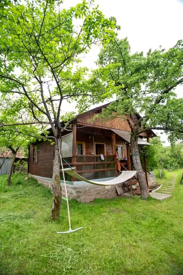 Szállás Chișcău - Cabana Măduța Traian | Kiskoh - Măduța Traian Kulcsosház. A kép szerzői jogvédelem alatt állhat. Javasolt a kapcsolatfelvétel a jog tulajdonossal.