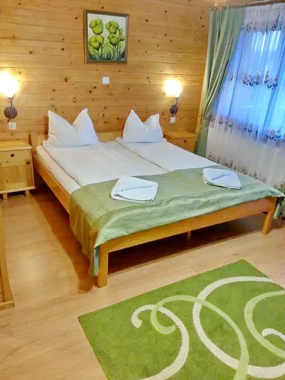 Cazare Turda - Pensiunea Edy*** | Torda - Edy Panzió***. Imaginea poate fi supusă drepturilor de autor. Se recomandă contactarea titularului drepturilor.