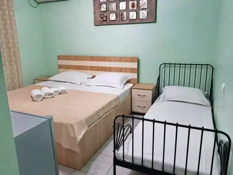 Eforie Nord Cazare | Pensiune (K1324-14) Imaginea poate fi supusă drepturilor de autor. Se recomandă contactarea titularului drepturilor.