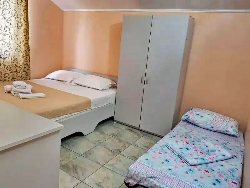 Eforie Nord Cazare | Pensiune (K1324-15) Imaginea poate fi supusă drepturilor de autor. Se recomandă contactarea titularului drepturilor.