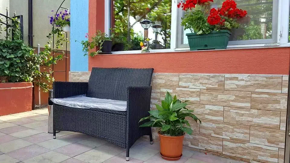 Eforie Nord Cazare | Pensiune (K1324-35) Imaginea poate fi supusă drepturilor de autor. Se recomandă contactarea titularului drepturilor.