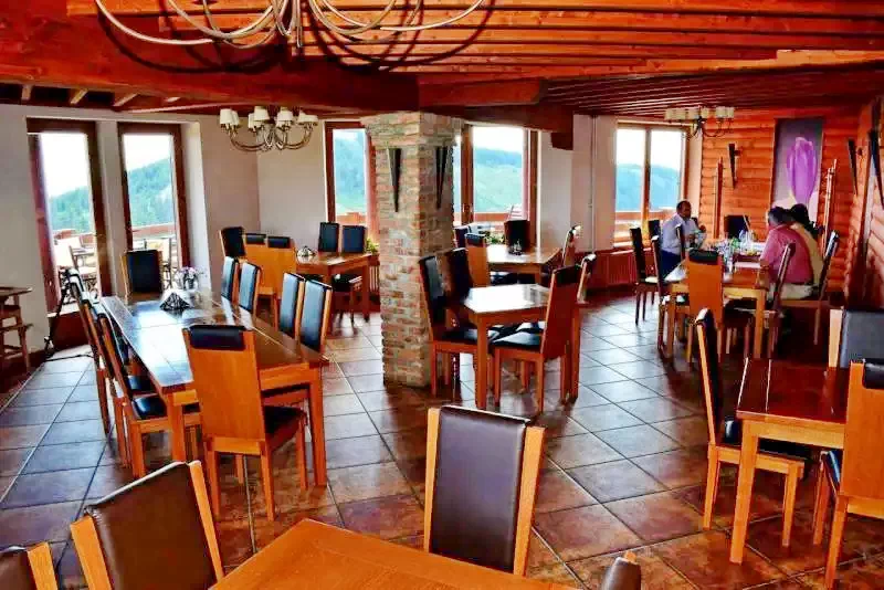 Madarasi Hargita Szállás | Motel (K0067-1) A kép szerzői jogvédelem alatt állhat. Javasolt a kapcsolatfelvétel a jog tulajdonossal.