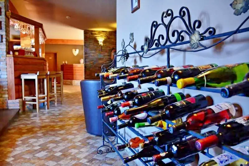 Madarasi Hargita Szállás | Motel (K0067-5) A kép szerzői jogvédelem alatt állhat. Javasolt a kapcsolatfelvétel a jog tulajdonossal.