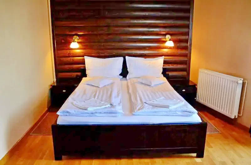 Harghita Madaras Cazare | Motel (K0067-31) Imaginea poate fi supusă drepturilor de autor. Se recomandă contactarea titularului drepturilor.